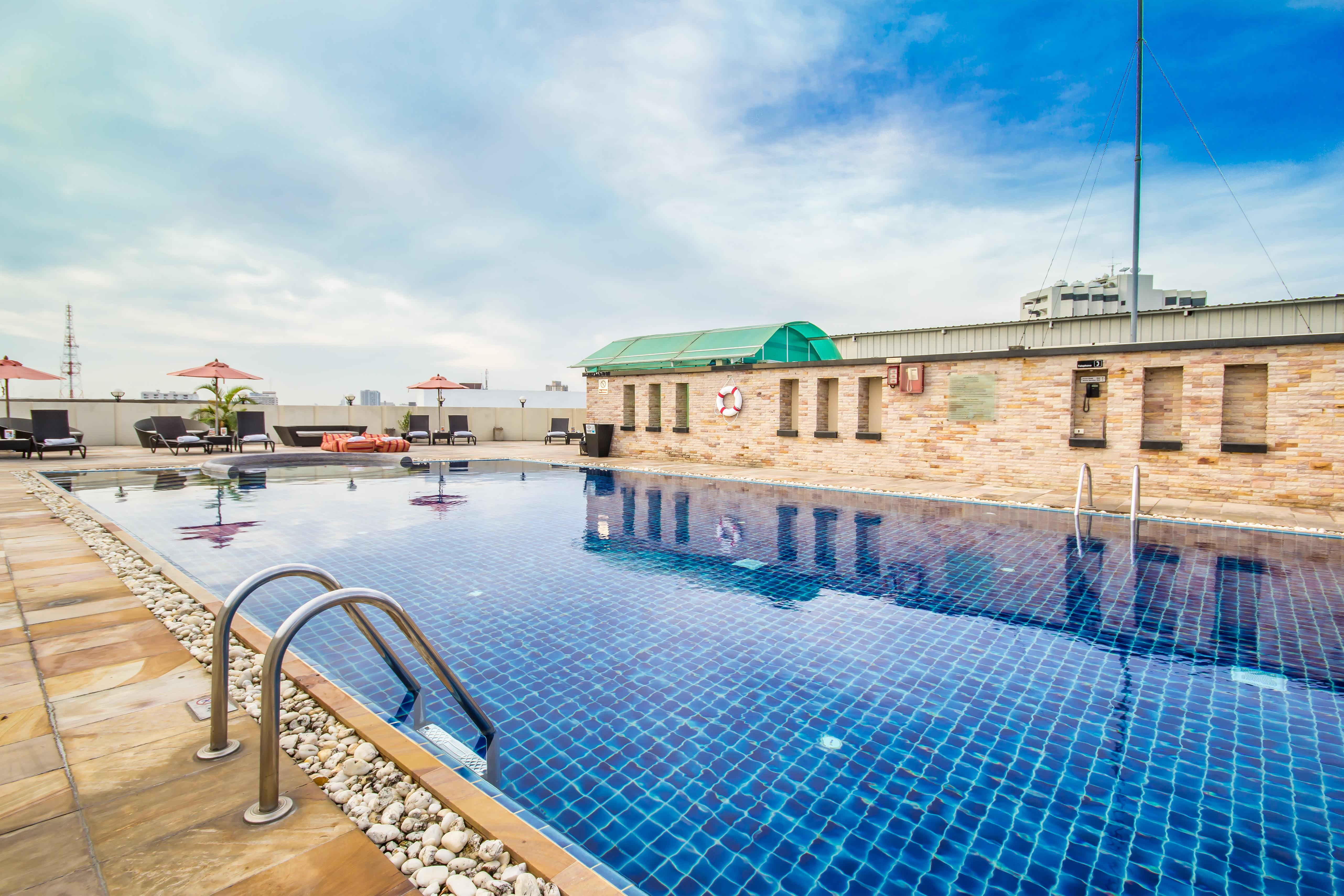 Nova Suites Pattaya By Compass Hospitality Eksteriør billede