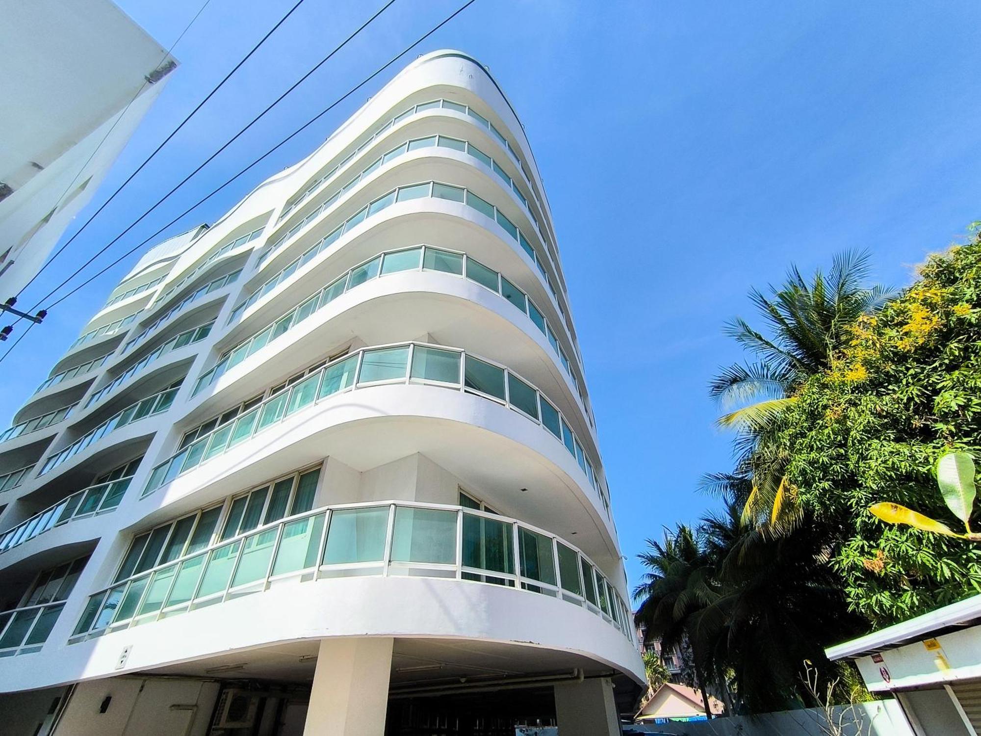 Nova Suites Pattaya By Compass Hospitality Eksteriør billede