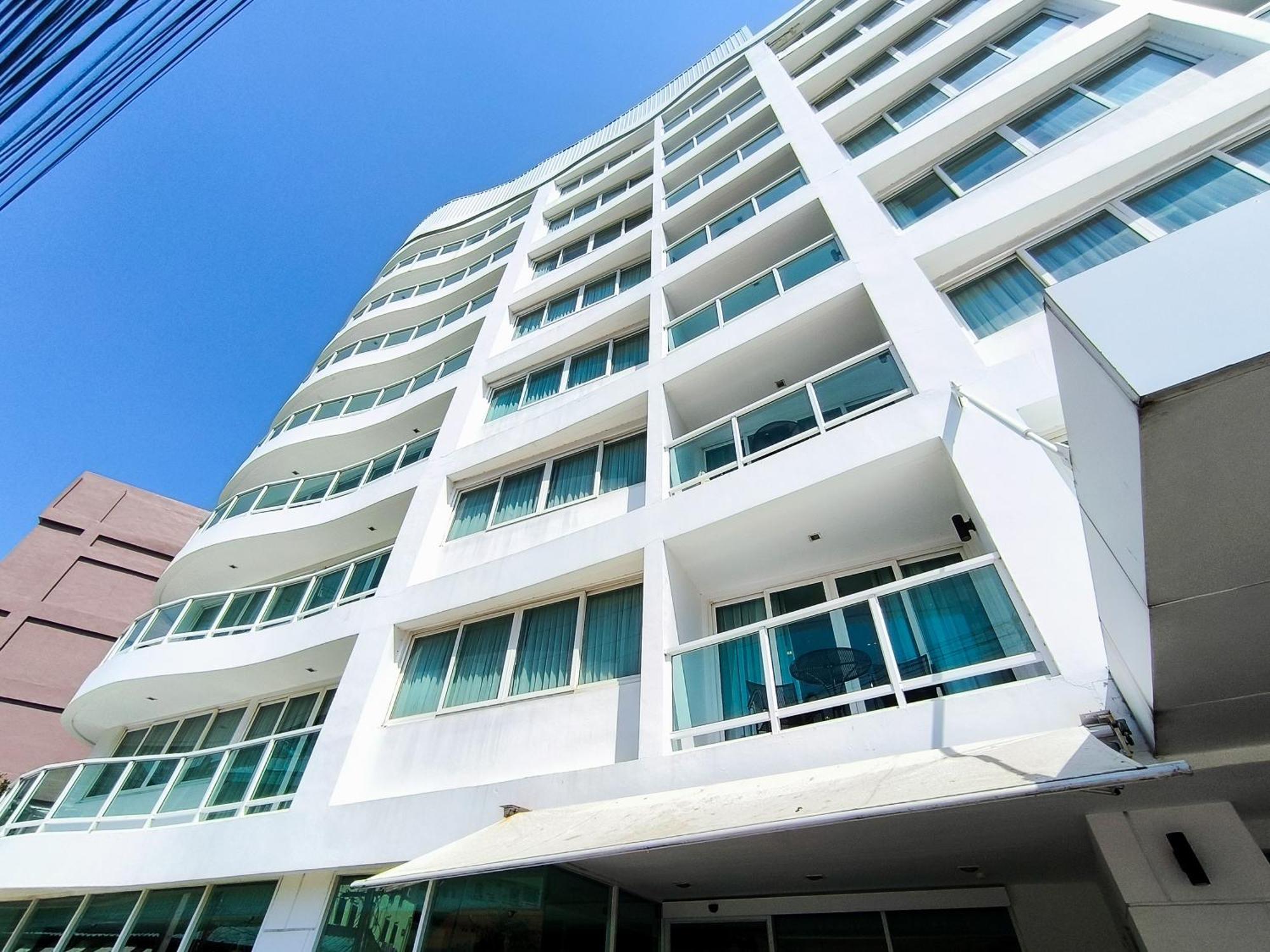 Nova Suites Pattaya By Compass Hospitality Eksteriør billede